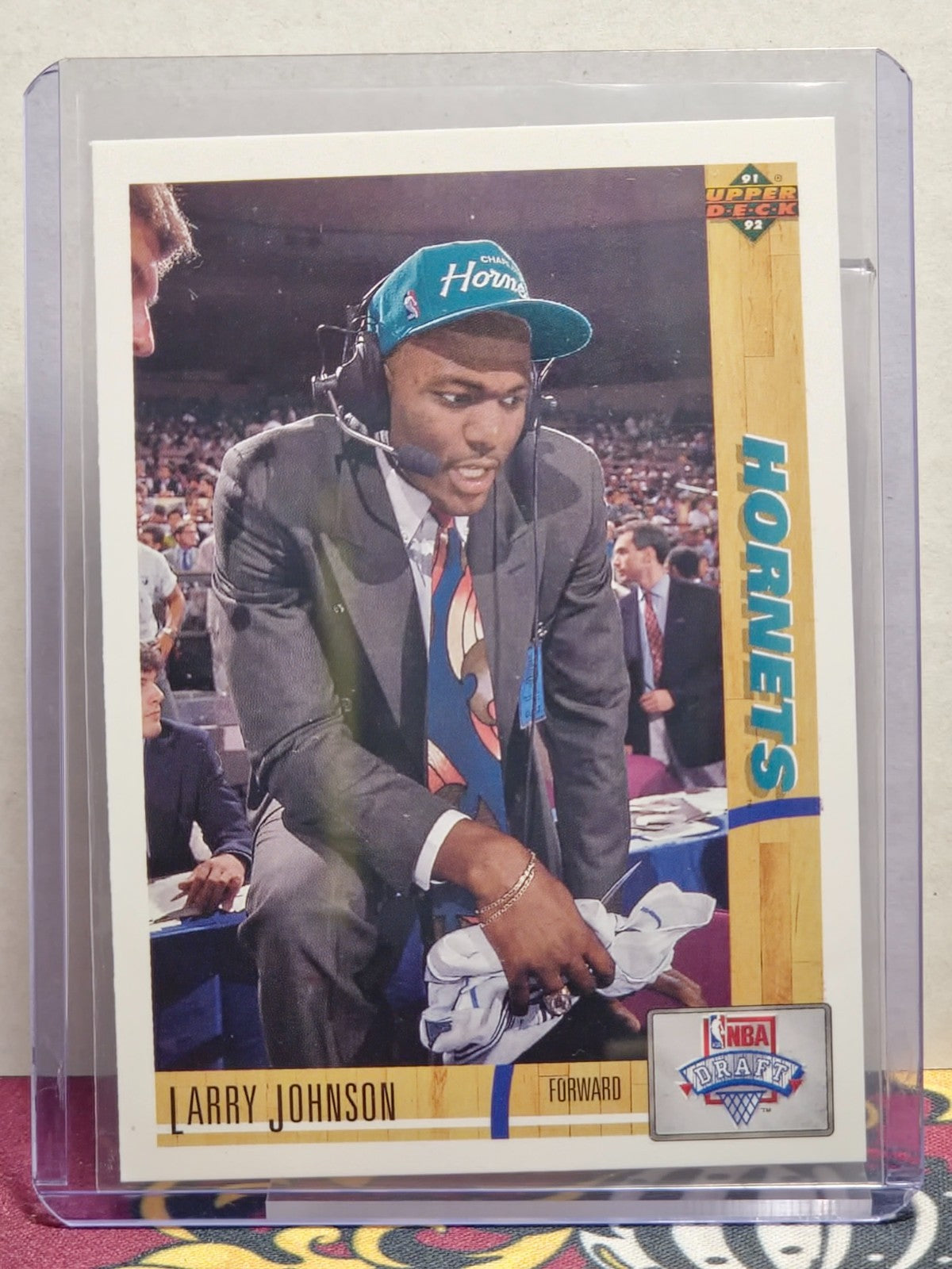 1991-92 Upper Deck - Draft Pick Larry Johnson #2 (RC) 1