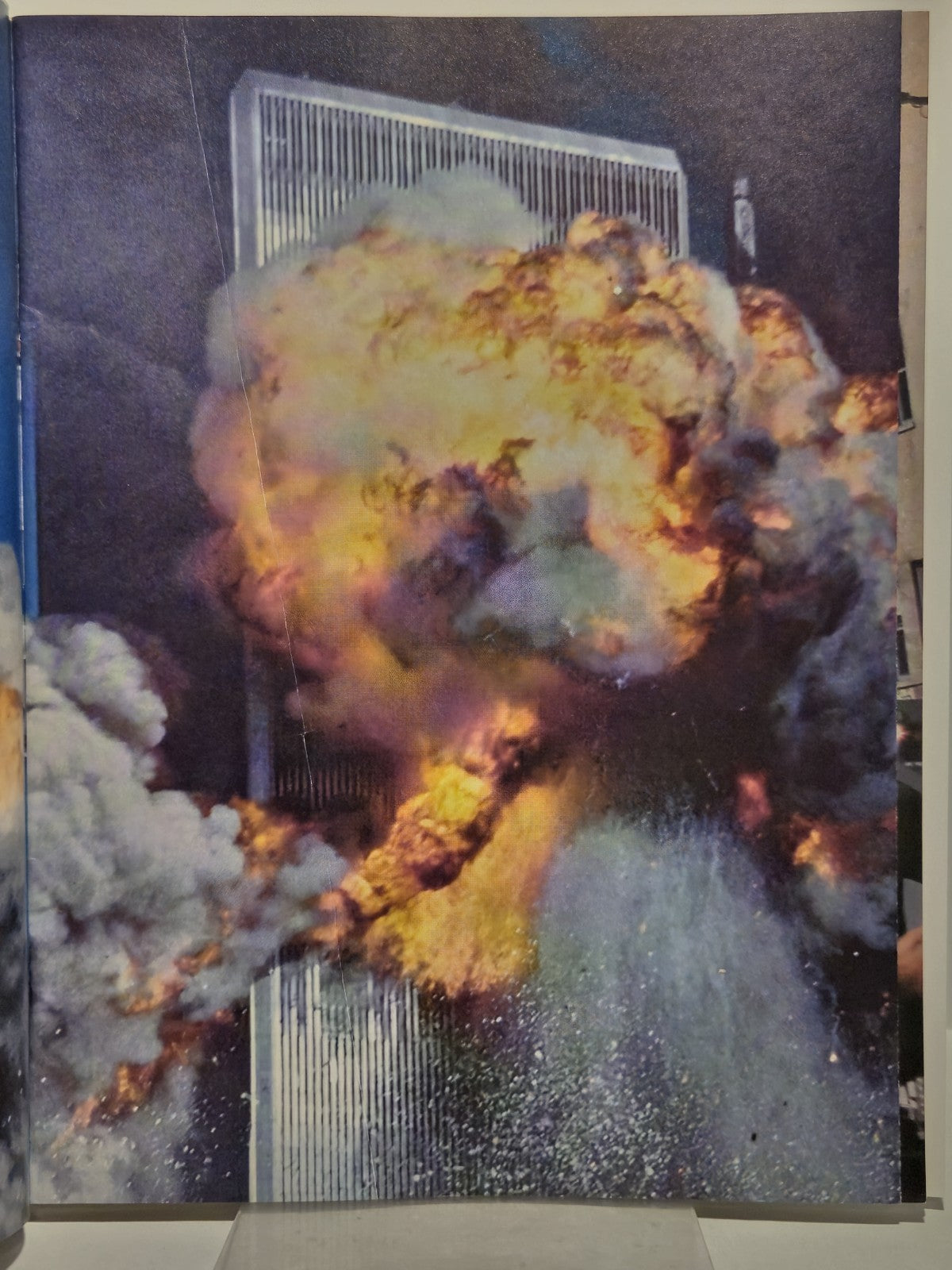 Newsweek 9/11 Special Report - September 24, 2001 - God Bless America 2
