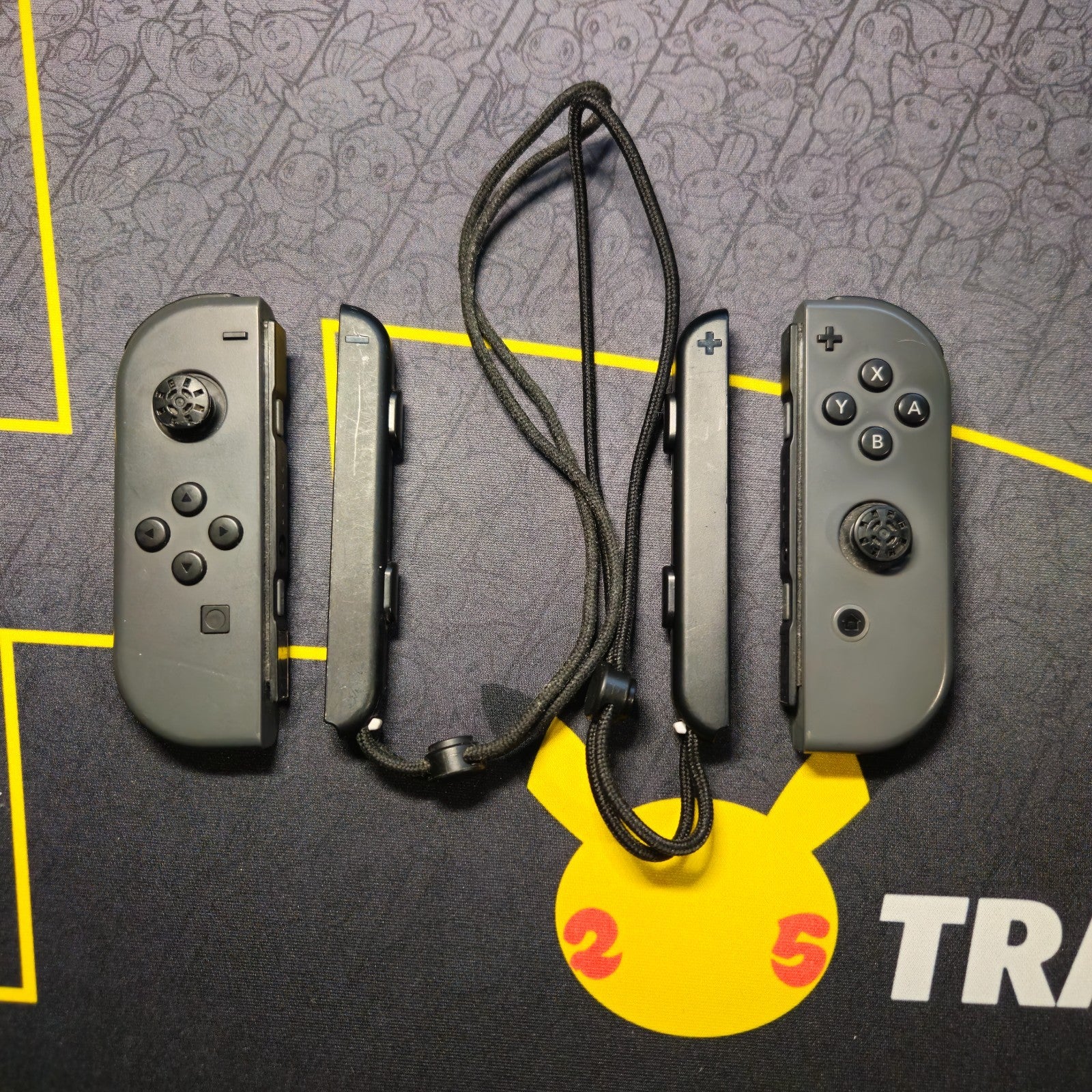 Nintendo Switch Grey Joy-Con Pair LEFT RIGHT w/ Strap Tested 1